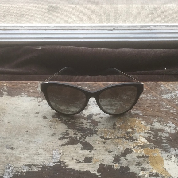 Sunglasses - Picture 1 of 4